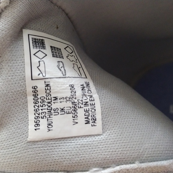 Lands' End Silver and Pink Girls Ankle Boots, Size US 1 M. - Picture 7 of 7